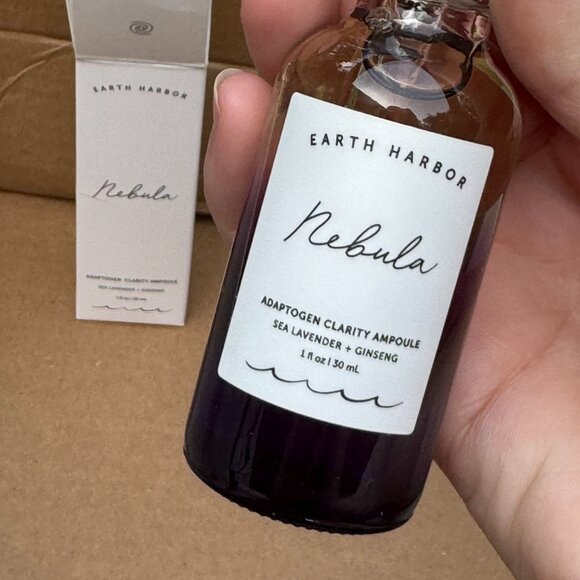 Earth Harbor Nebula Clarity Ampoule - Picture 10 of 15